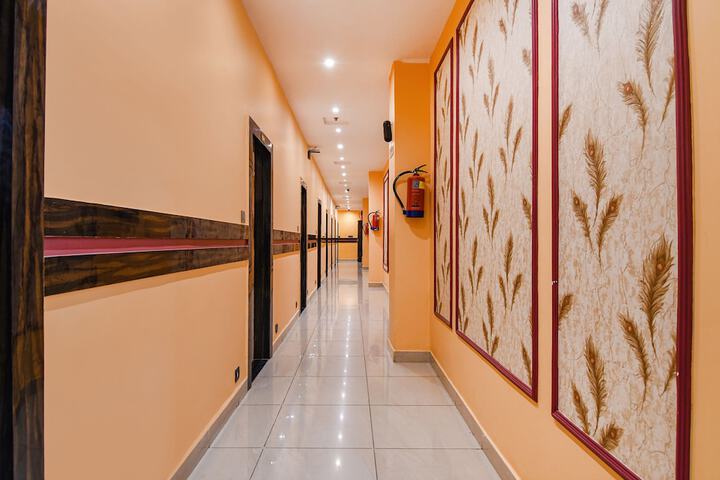 Hotel Interior 6 of 25