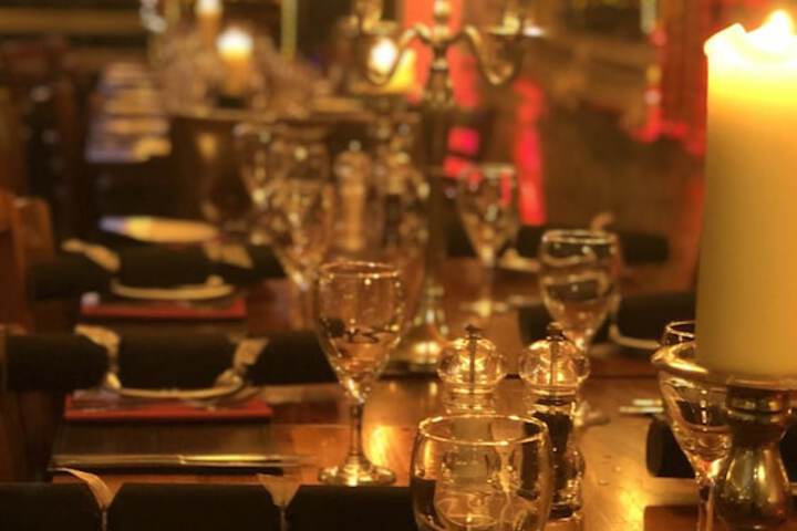 Dining 24 of 31