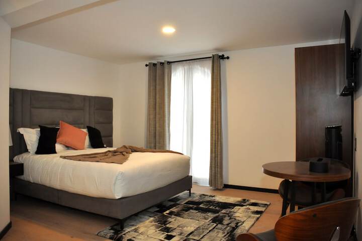 Room 15 of 329