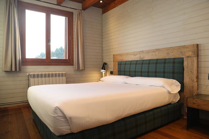 Room 3 of 58