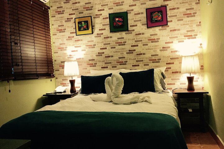 Room 7 of 49
