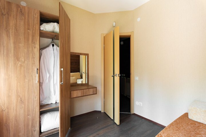 Room 17 of 109