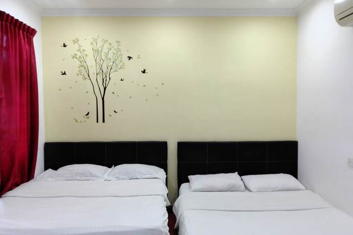 Room 21 of 51