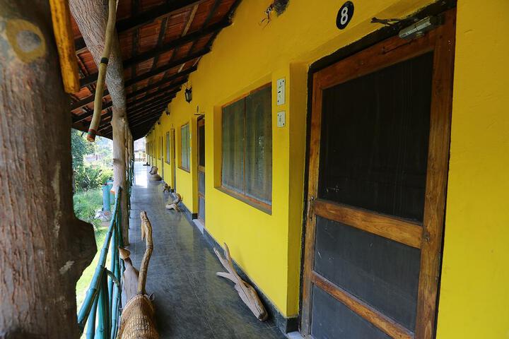 Bandhavgarh365 Hotel