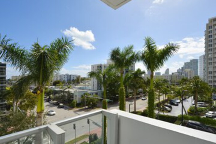 Terrace/Patio 6 of 142