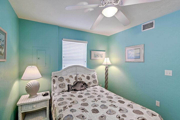 Room 3 of 24