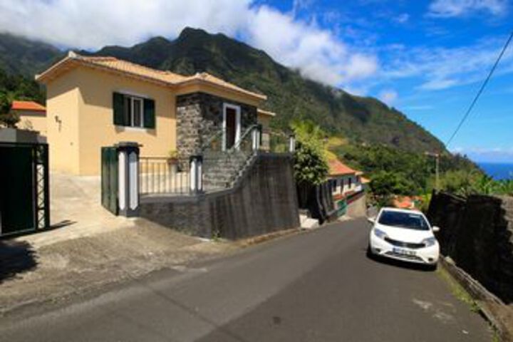 Casa do Passo by Analodges