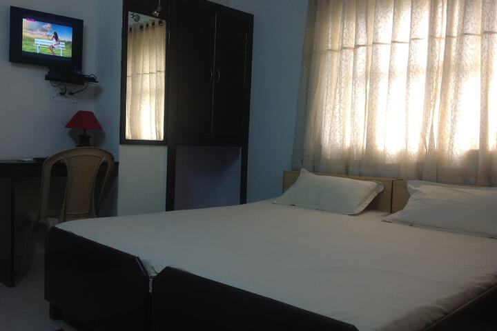 Room 11 of 70
