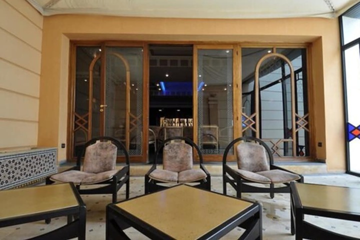 Hotel Lobby