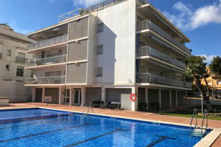 Pool 13 of 15