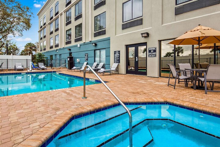 Outdoor pool
