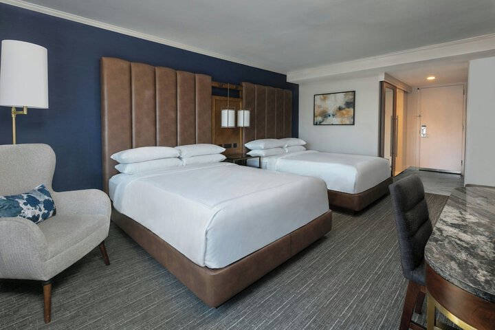 Room 29 of 104