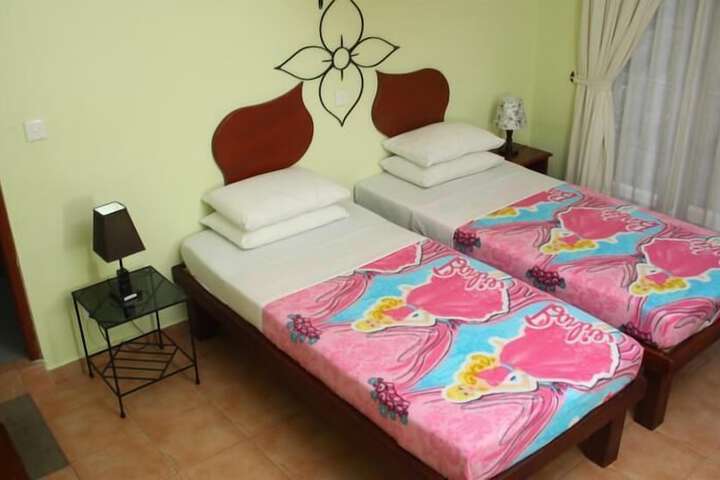 Room 11 of 26