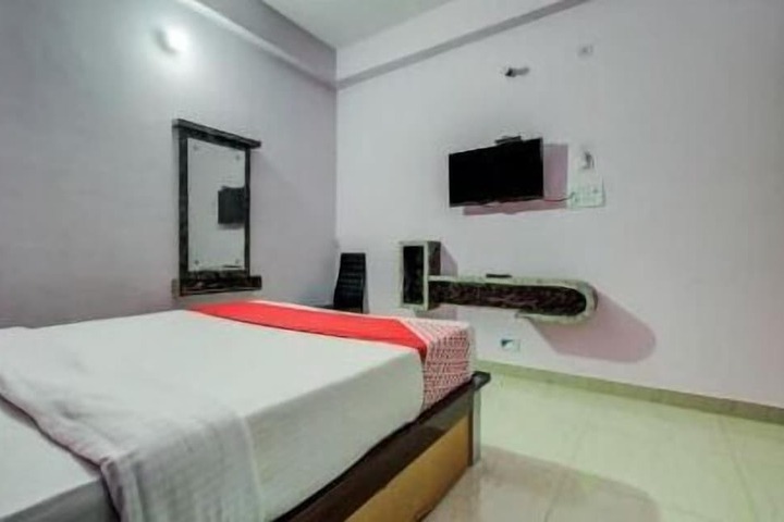 Room 15 of 50