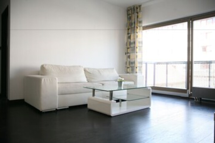 Room 84 of 275