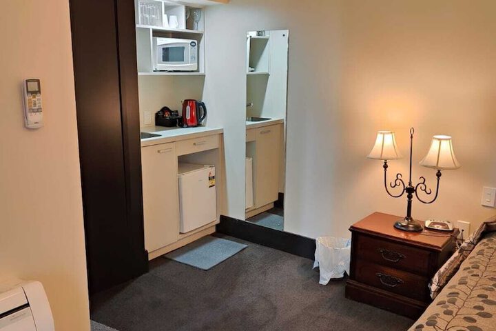 Room 36 of 104