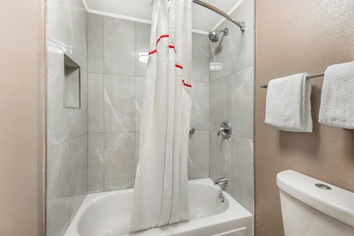 Clean Restrooms