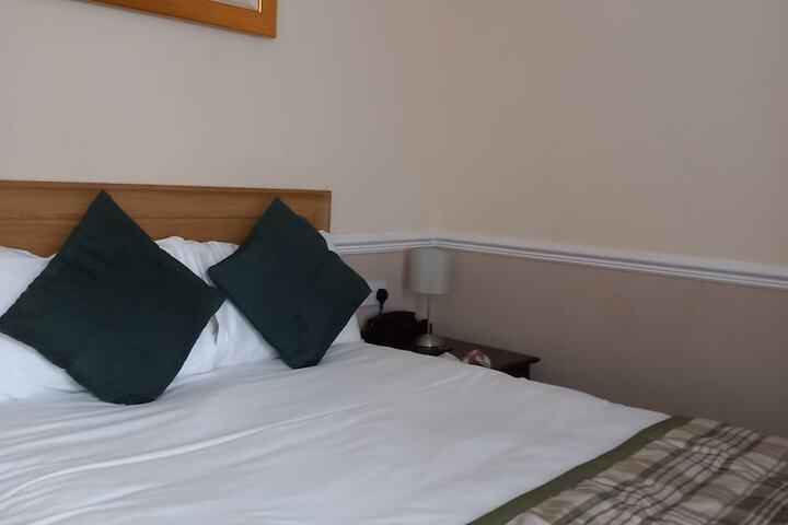 Room 25 of 90