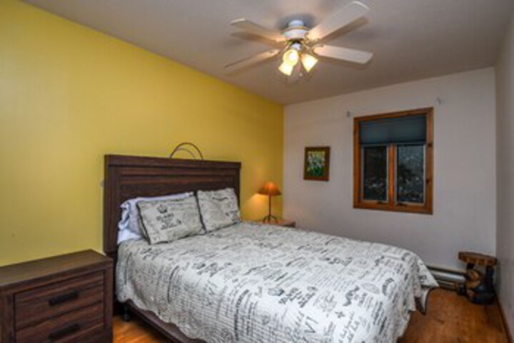 Room 29 of 34