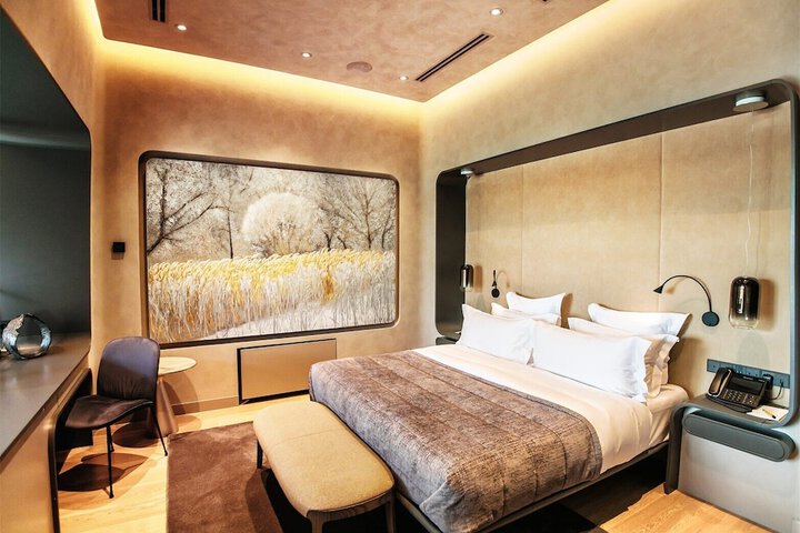 Room 32 of 115