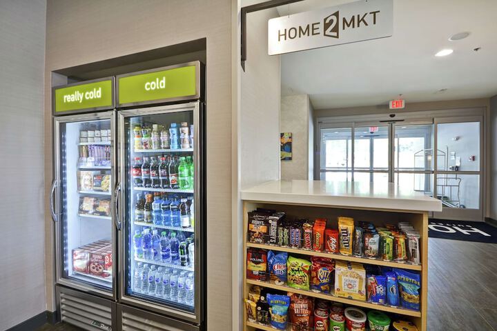 Snack bar