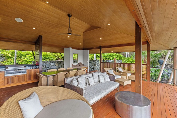 Terrace/Patio 35 of 65