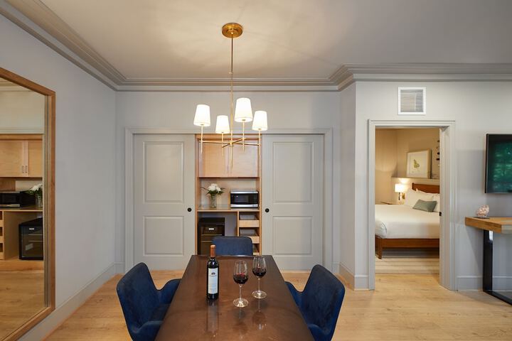 Room 25 of 57