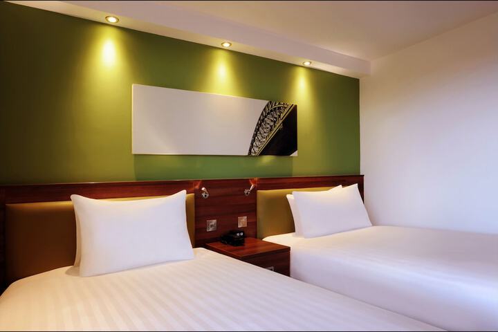 Room 17 of 81