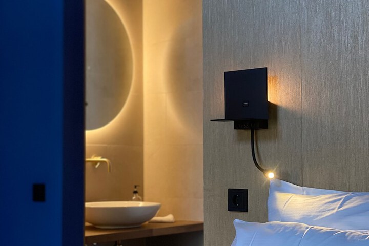 Room 14 of 58