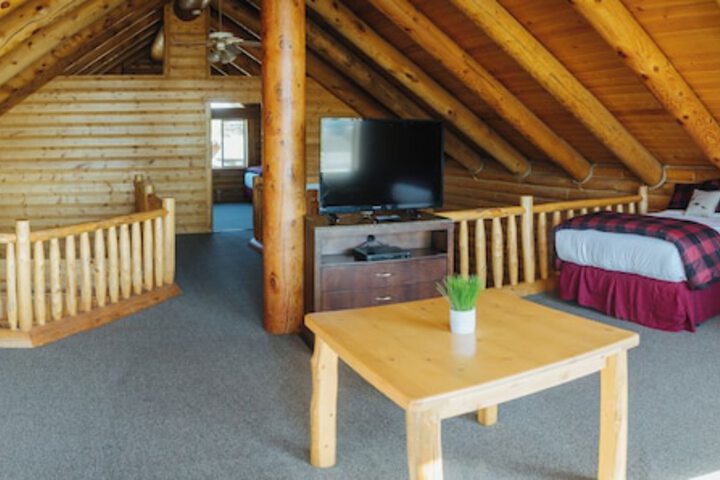 Room 34 of 111
