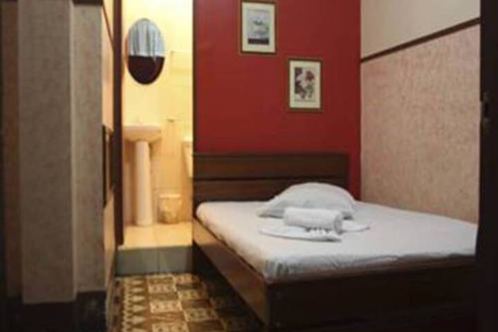 Hotel bristol