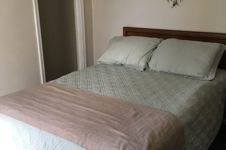Room 4 of 31