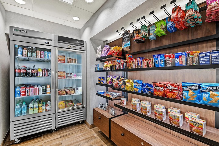 Snack bar