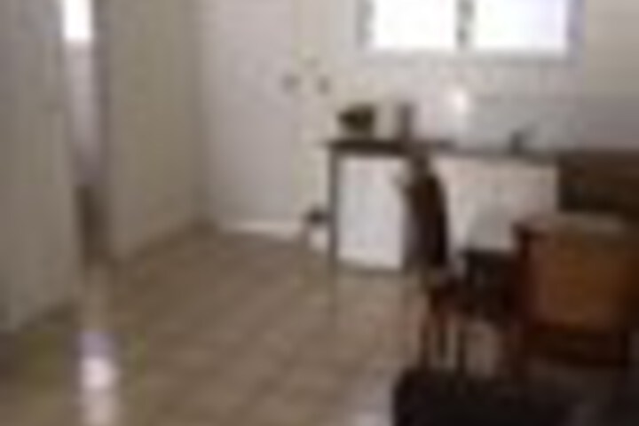 Room 8 of 36