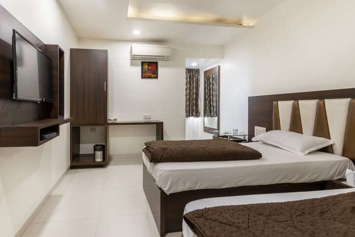 Room 26 of 52