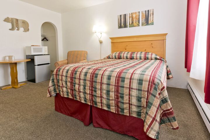 Room 10 of 51