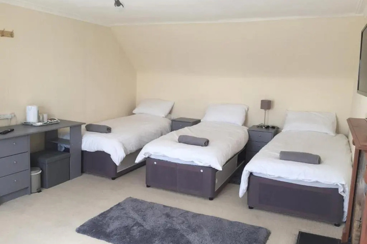 Room 3 of 14