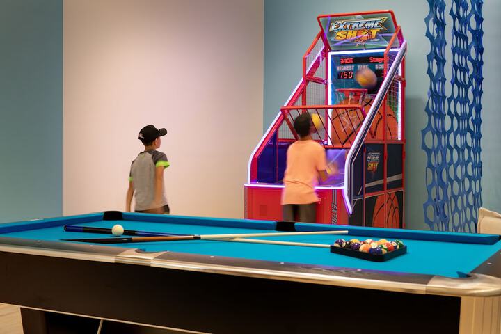 Childrens Activities 124 of 179