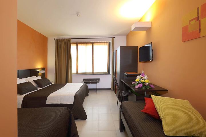 Room 26 of 63
