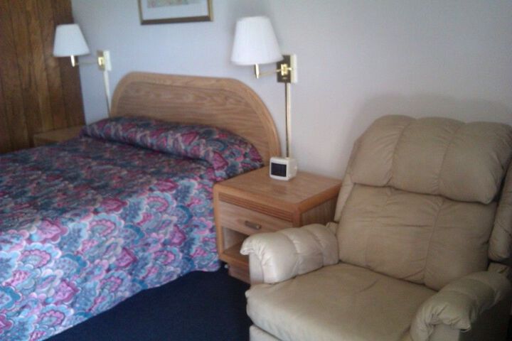 Room 7 of 11