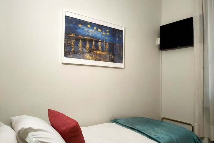 Room 21 of 71