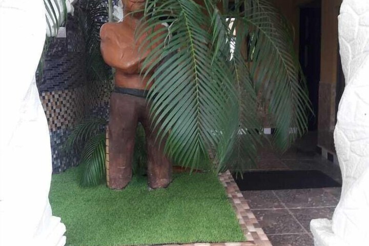 Hotel Exterior 54 of 68