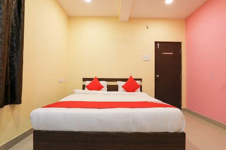 Room 12 of 23