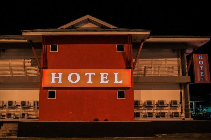 Photo of Highway Hotel Rawang by Macktz Comfort Inn