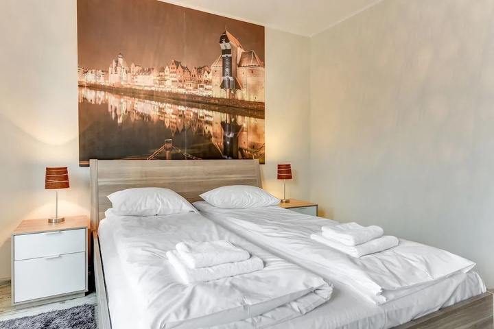 Room 2 of 14
