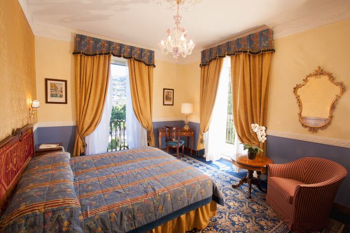 Room 10 of 60