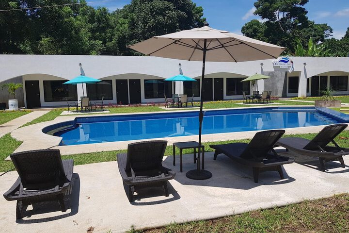 Pool 20 of 68