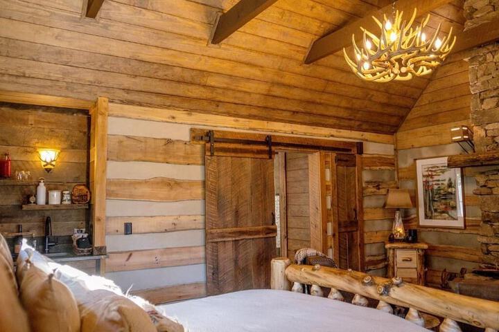 Room 4 of 67