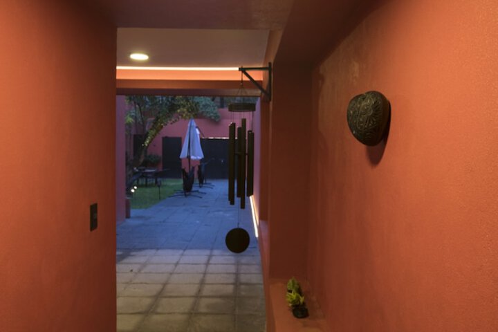 Ballroom/Hall 83 of 130