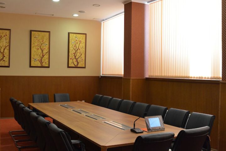 Business Center 46 of 48
